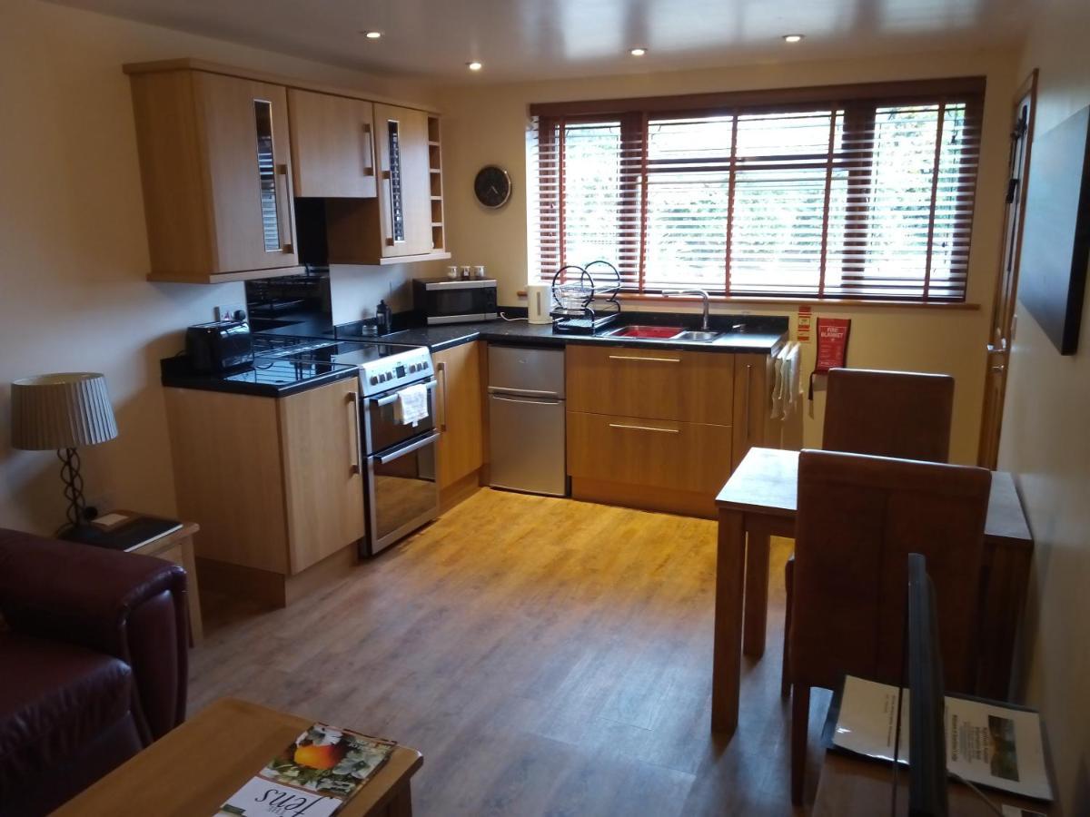 Highfields Holidays Bed & Breakfast 彼得伯勒 外观 照片